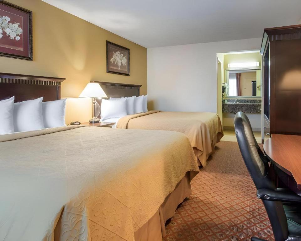 Quality Inn Сан-Бернардино Экстерьер фото