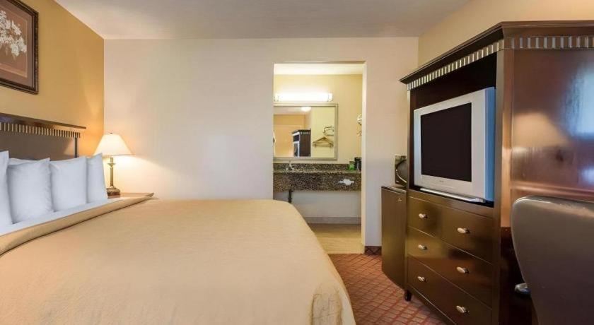 Quality Inn Сан-Бернардино Экстерьер фото